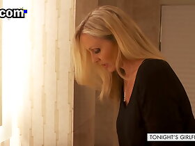 和 Julia Ann 一起获得“诱惑”A