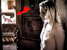 她撞见继父母做爱，他们邀请她一起 - FreeTaboo.Net 完整版电影